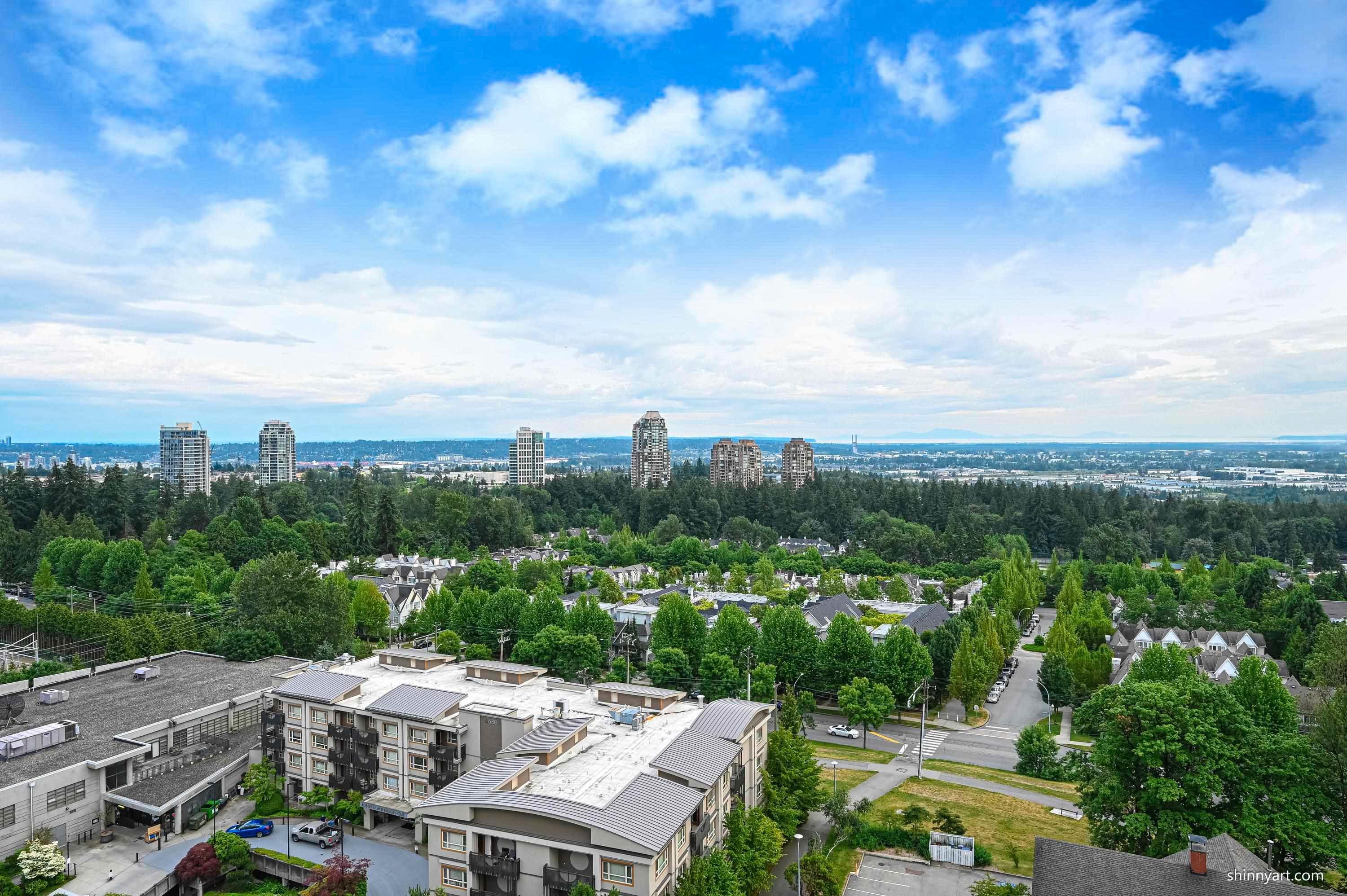 I have sold a property at 1602 6659 SOUTHOAKS CRES in Burnaby
