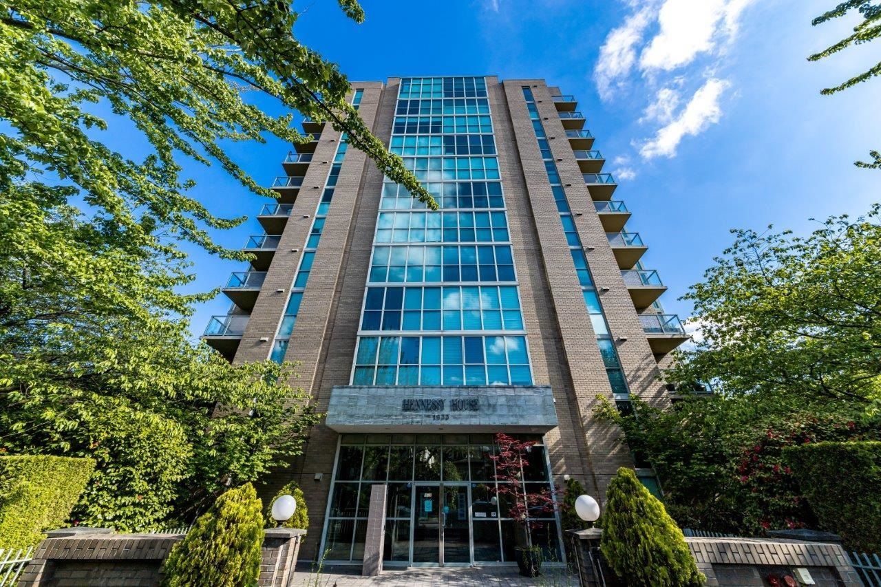 I have sold a property at 602 1633 10TH AVE W in Vancouver
